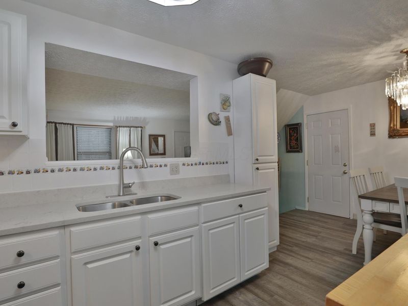 7731 Kelvinway Drive, Unit 64, Worthington, OH 43085 Photo 7