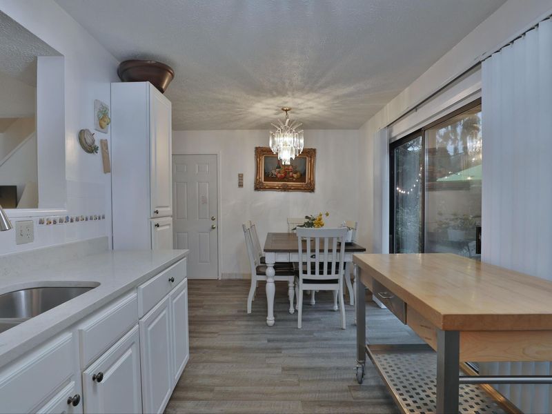 7731 Kelvinway Drive, Unit 64, Worthington, OH 43085 Photo 8