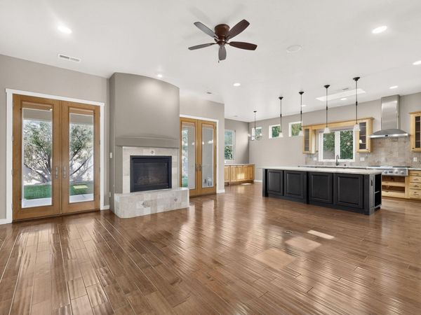 632 Bosque Verde Lane NW, Albuquerque, NM 87104