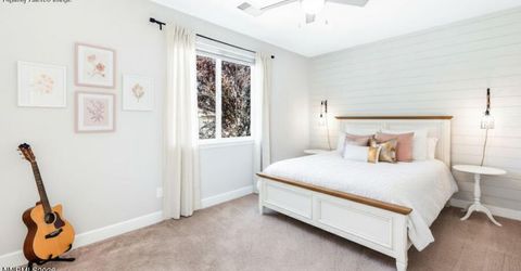 10742 Ridgebrook Drive, Reno, NV 89521 Photo
