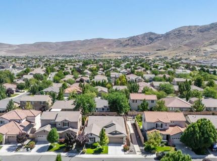 10742 Ridgebrook Drive, Reno, NV 89521 Photo