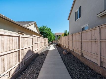 10742 Ridgebrook Drive, Reno, NV 89521 Photo