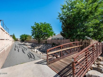 10742 Ridgebrook Drive, Reno, NV 89521 Photo
