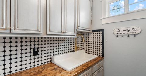 6682 Magical Drive, Sparks, NV 89436 Photo