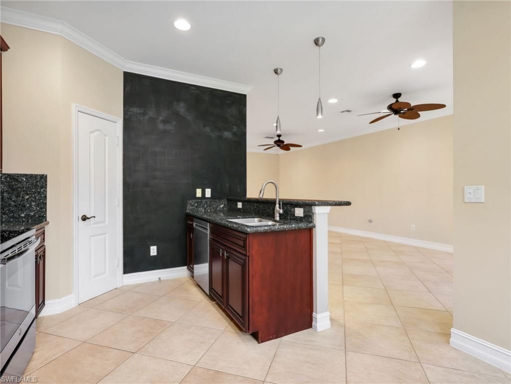 10221 Olivewood Way, Unit 157, Estero, FL 33928 Photo