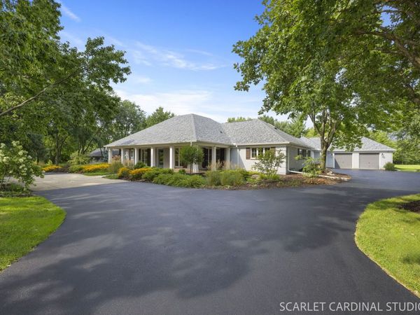 38W064 Tanglewood Drive , Batavia, IL 60510