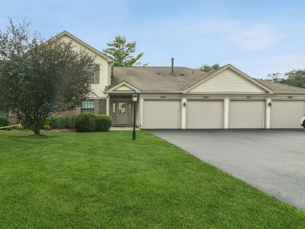 5160 Coventry Lane , Gurnee, IL 60031