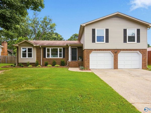 2107 Britain Avenue, Huntsville, AL 35803