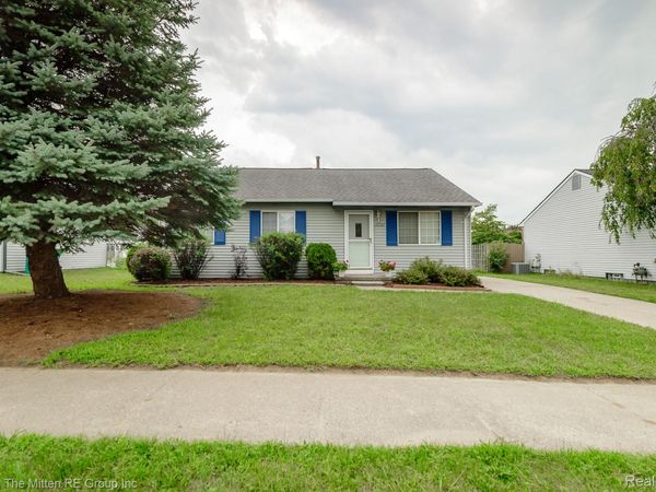 16222 Hillsbriar Drive, Romulus, Mi 48174