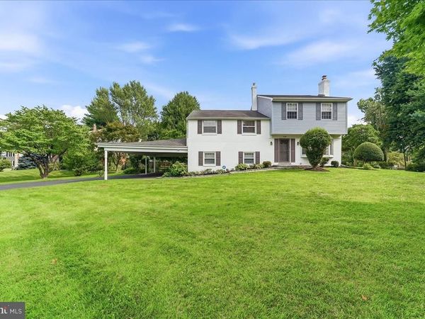 100 GOVERNORS DRIVE, WALLINGFORD, PA 19086