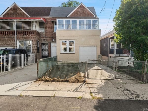3946 Amundson Avenue, Bronx, NY 10466