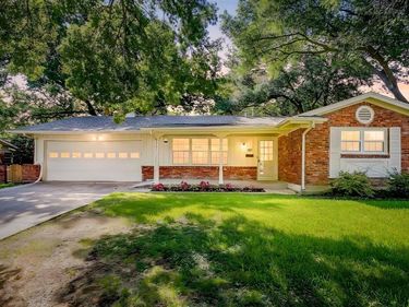 5817 Trail Lake Drive, Fort Worth, TX 76133