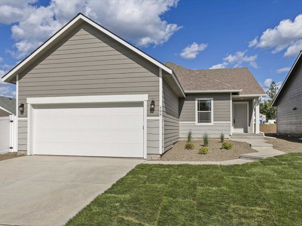 609 S Manifold Ln, Spokane Valley, WA 99016