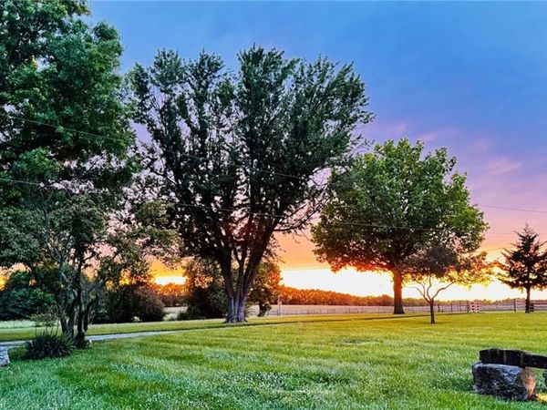2675 W 215th Street, Bucyrus, KS 66013