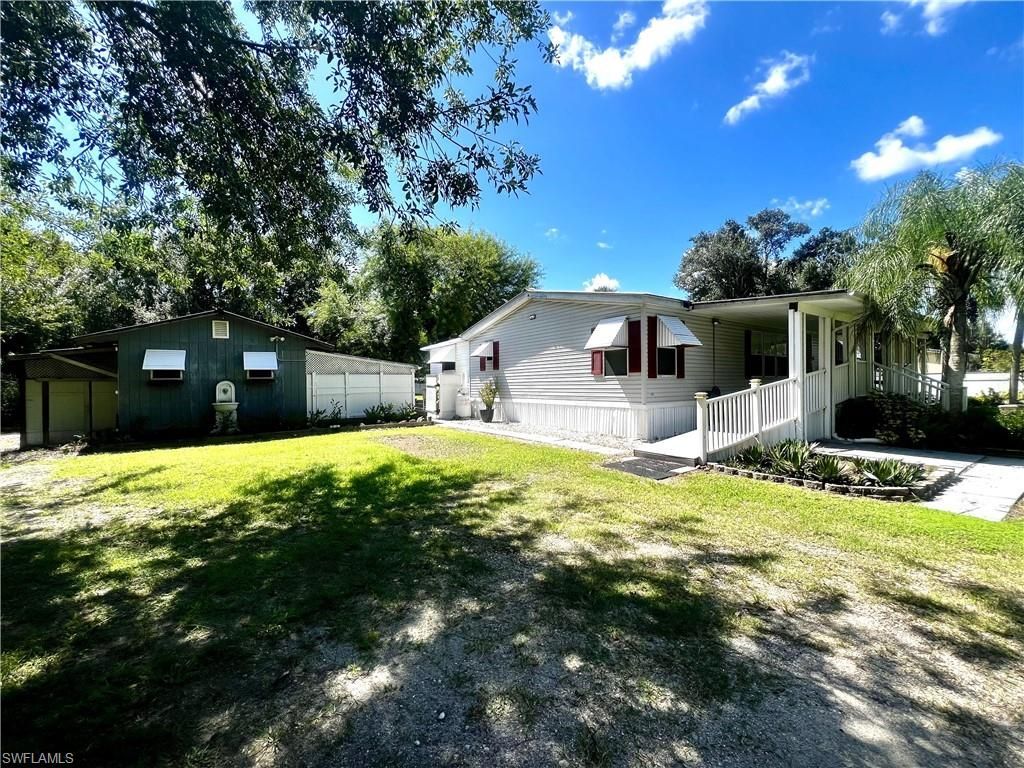 1027 Everglade Ave , Labelle, FL 33935 Photo