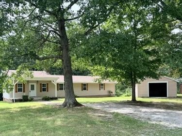 2945 Gospel Peace Road, Hopkinsville, KY 42240
