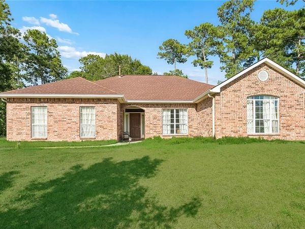 1028 CLAIRE Drive, Slidell, LA 70461