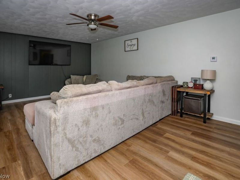6781 Peck Road, Ravenna, OH 44266 Photo 11