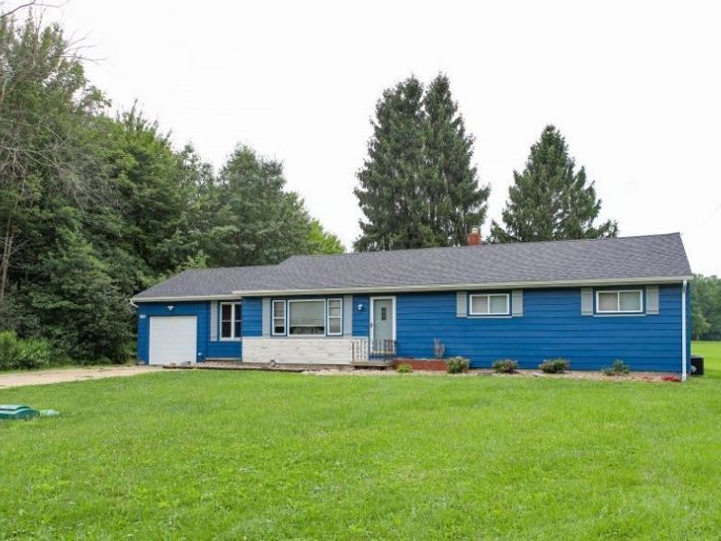 6781 Peck Road, Ravenna, OH 44266 Photo 4