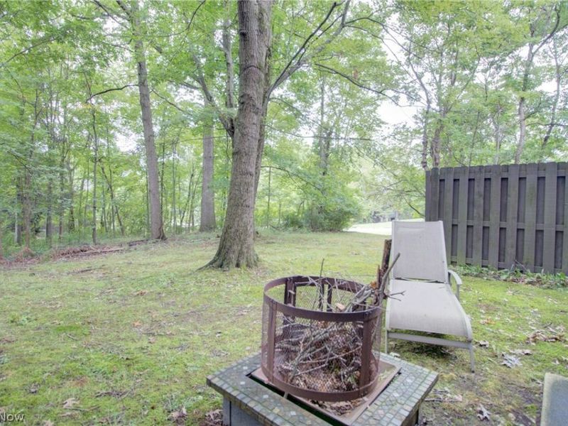 9420 Bassett Lane, North Royalton, OH 44133 Photo 32