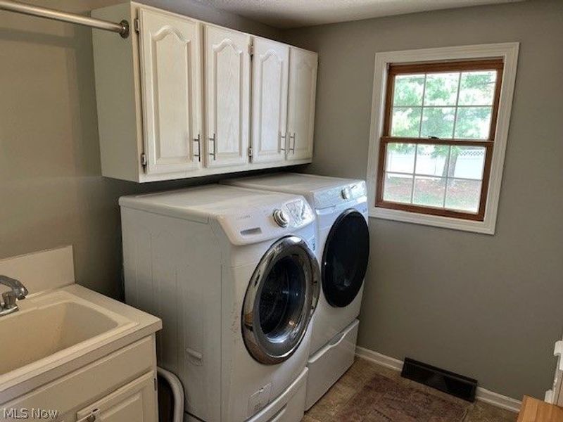 1385 Butler Street SE, North Canton, OH 44720 Photo 26