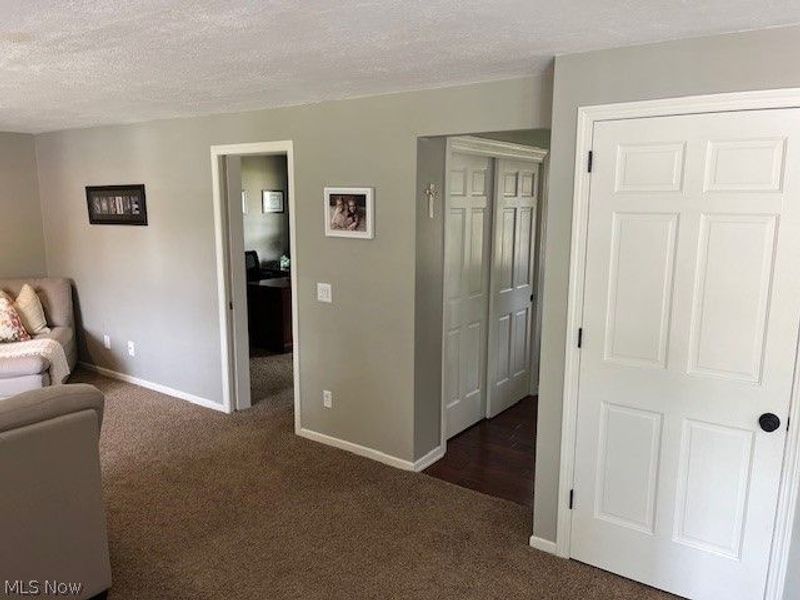 1385 Butler Street SE, North Canton, OH 44720 Photo 4
