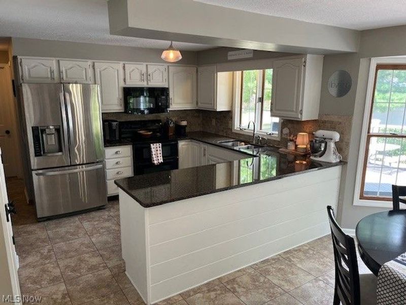 1385 Butler Street SE, North Canton, OH 44720 Photo 6