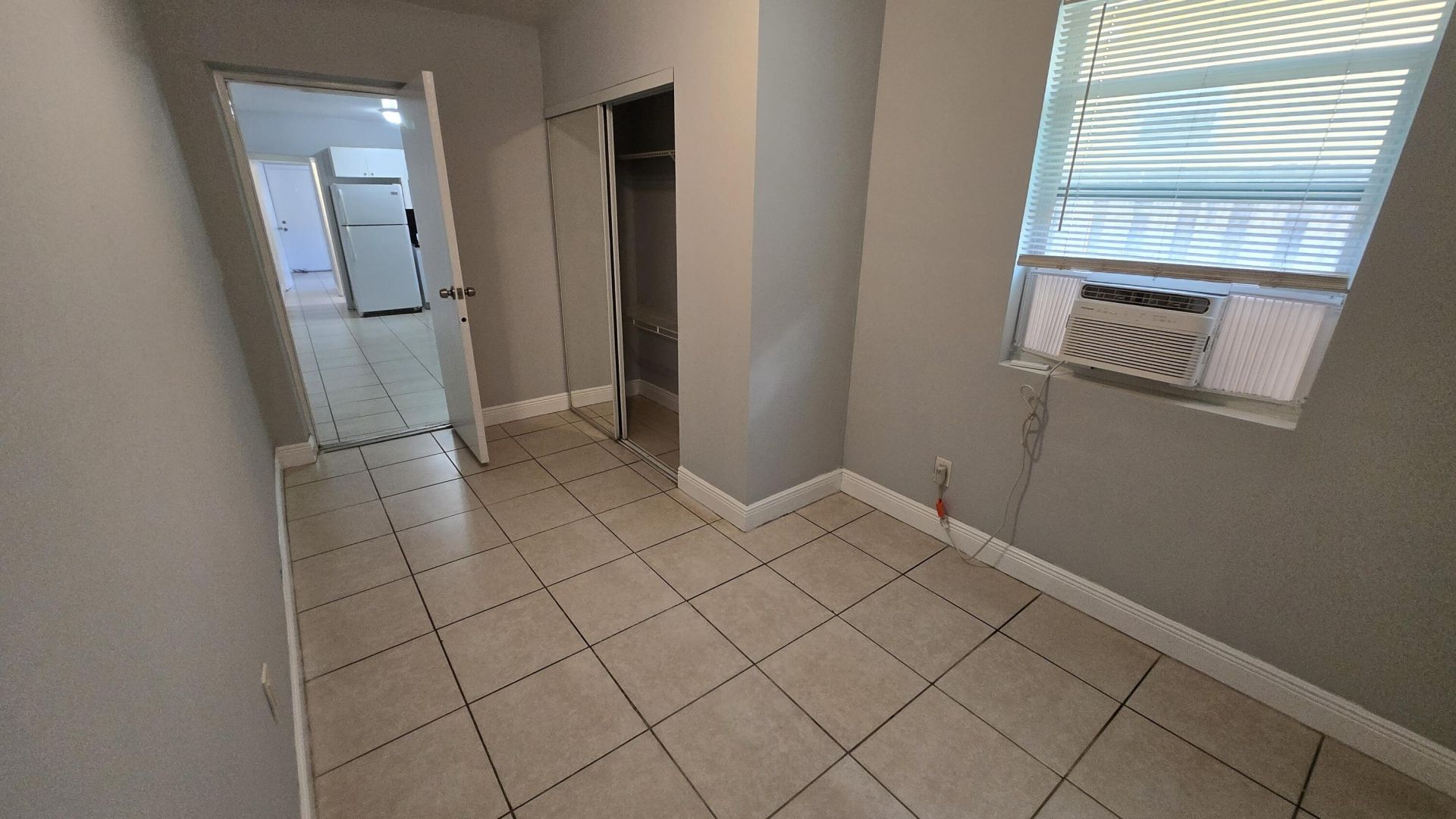 1012 NW 2nd, Unit 6, Hallandale Beach, FL 33009 Photo