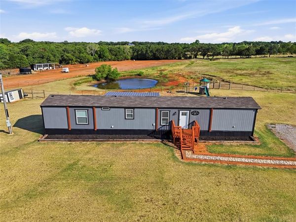 10563 184th Street, Lindsay, OK 73052