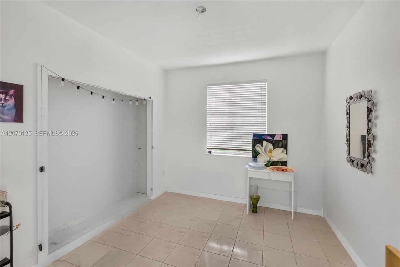 15809 SW 65th Ter , Miami, FL 33193 Photo