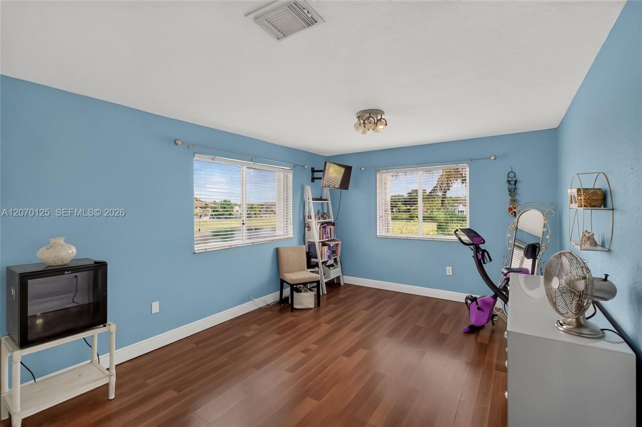 15809 SW 65th Ter , Miami, FL 33193 Photo