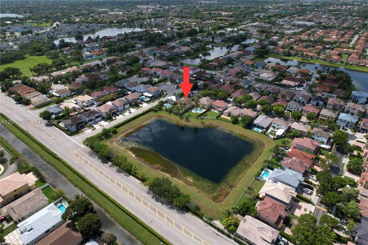 15809 SW 65th Ter , Miami, FL 33193 Photo