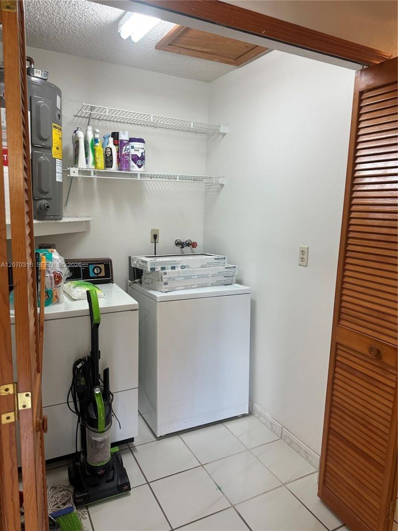 13280 SW 40th Ter, Miami, FL 33175 Photo