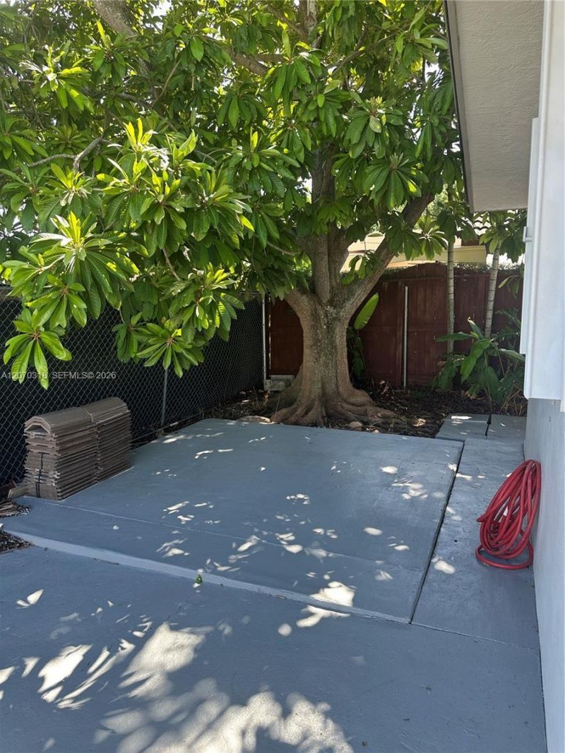 13280 SW 40th Ter, Miami, FL 33175 Photo