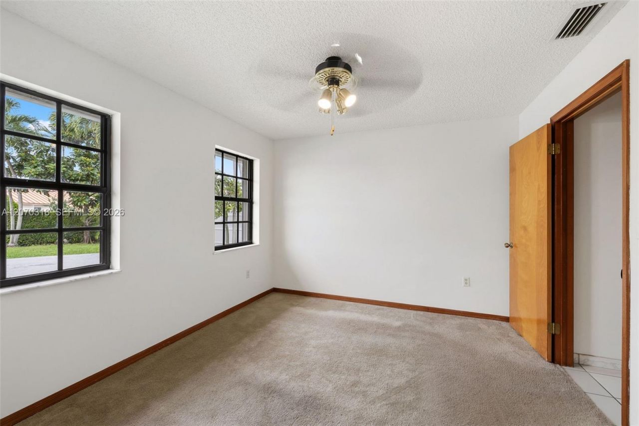 13280 SW 40th Ter, Miami, FL 33175 Photo