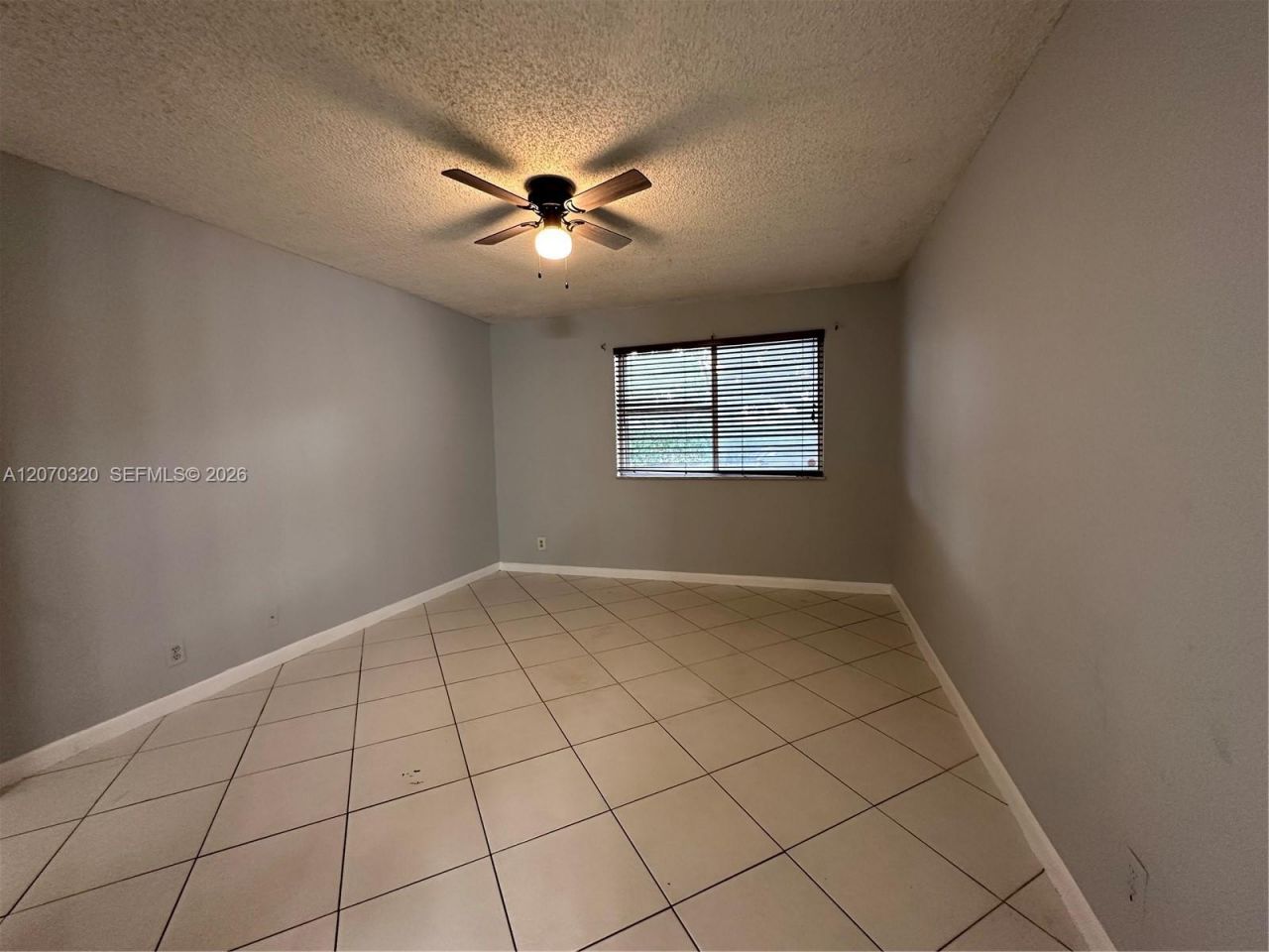 9755 Westview Dr , Unit 1215, Coral Springs, FL 33076 Photo