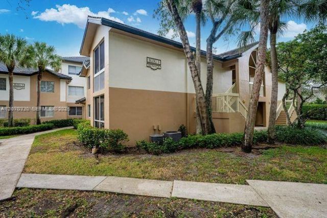 9755 Westview Dr , Unit 1215, Coral Springs, FL 33076 Photo