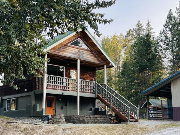 517 Sitting Bull RD , Sandpoint, ID 83864