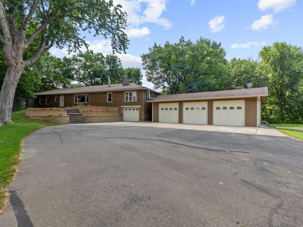 10496 181st Avenue NW, Elk River, MN 55330