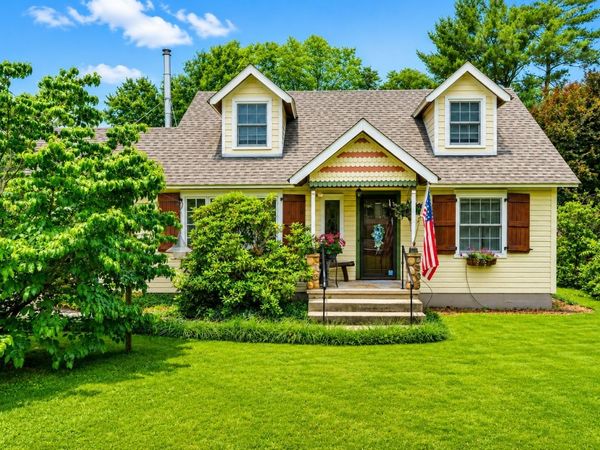 105 Wilson St , Cowan, TN 37318