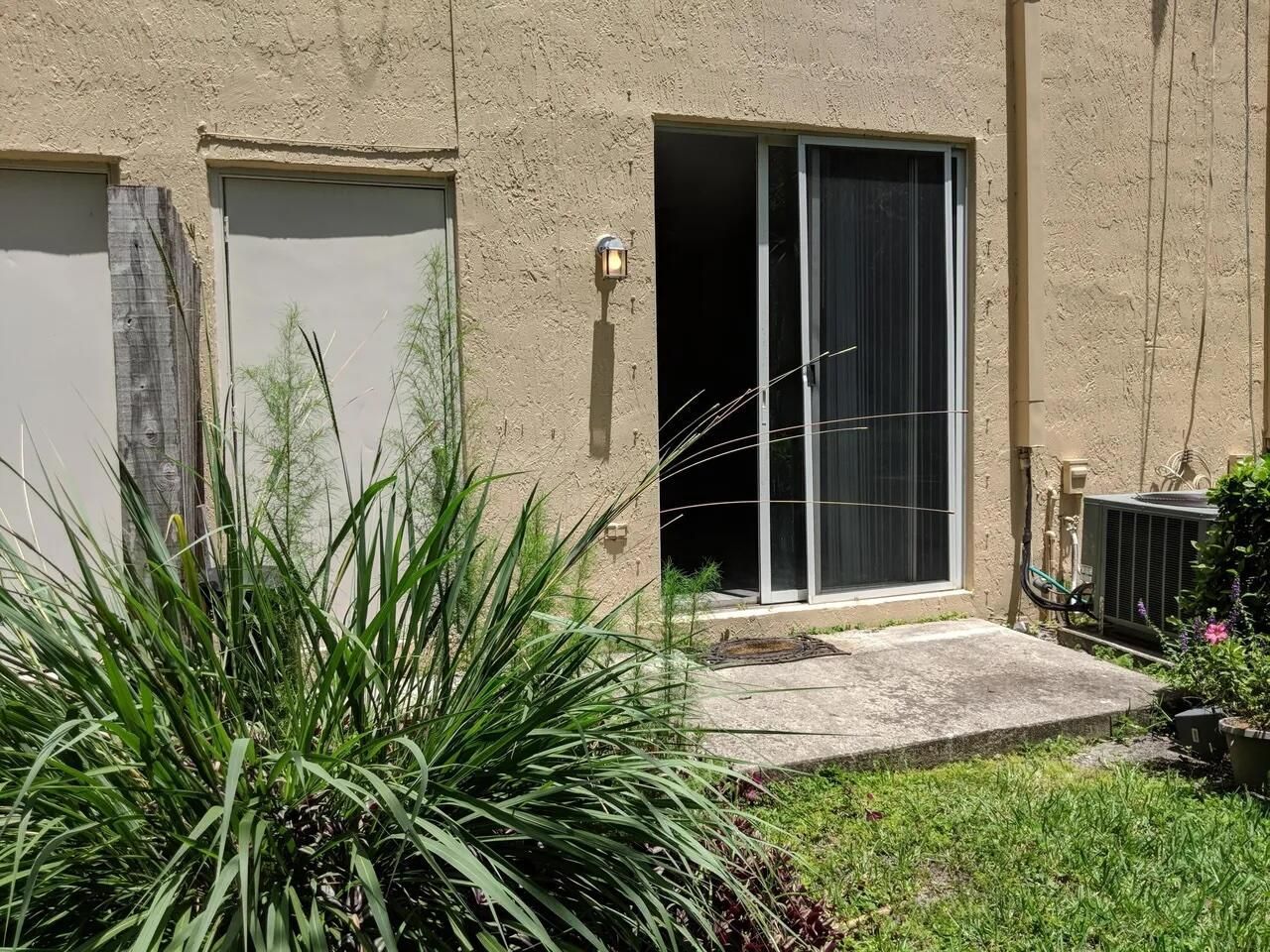 4814 NW 58th Manor, Coconut Creek, FL 33073 Photo