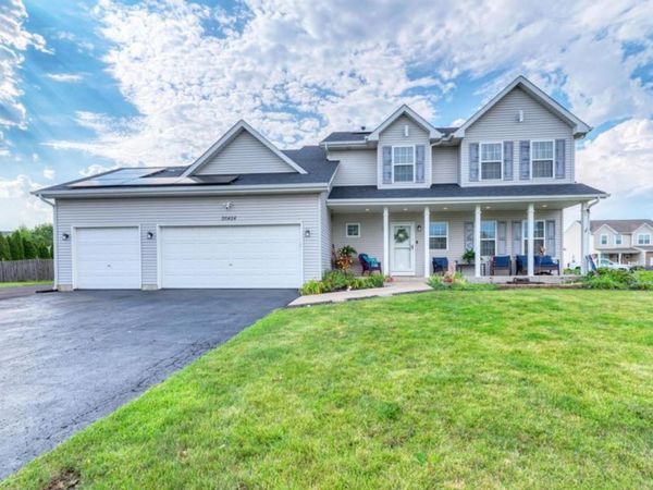 26454 W Old Farm Trail, Channahon, IL 60410