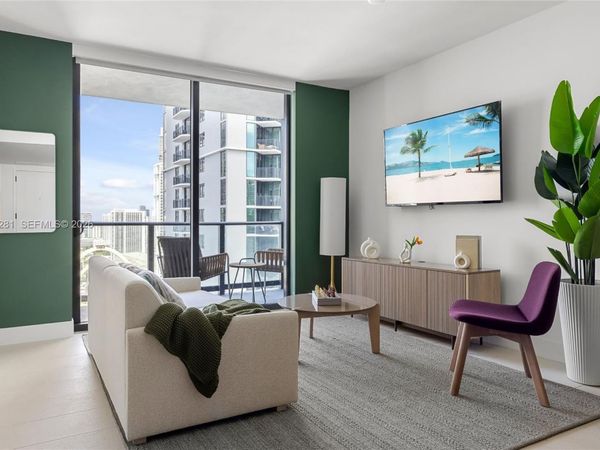 159 NE 6th St , Unit 3013, Miami, FL 33132