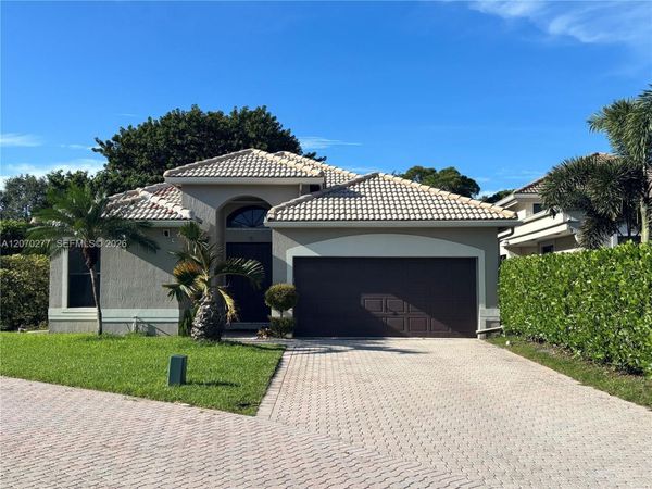 2932 NW 41st St, Boca Raton, FL 33434