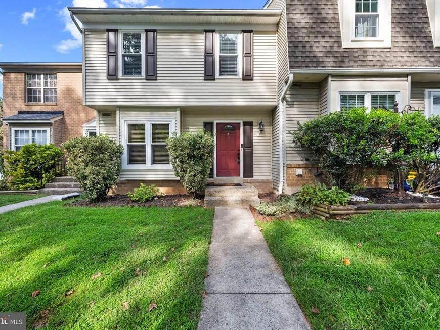 9 Climbing Ivy Court, Germantown, MD 20874 Main Photo