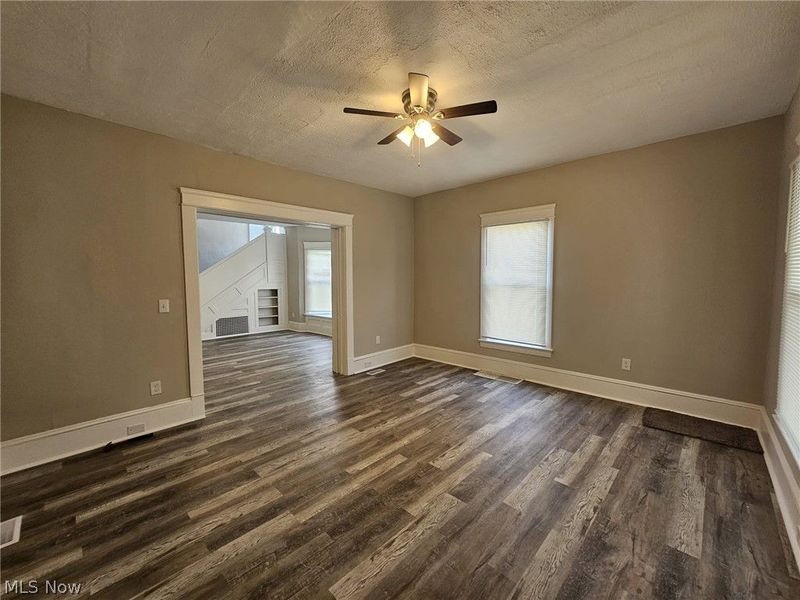 9100 Miles Avenue, Cleveland, OH 44105 Photo 15