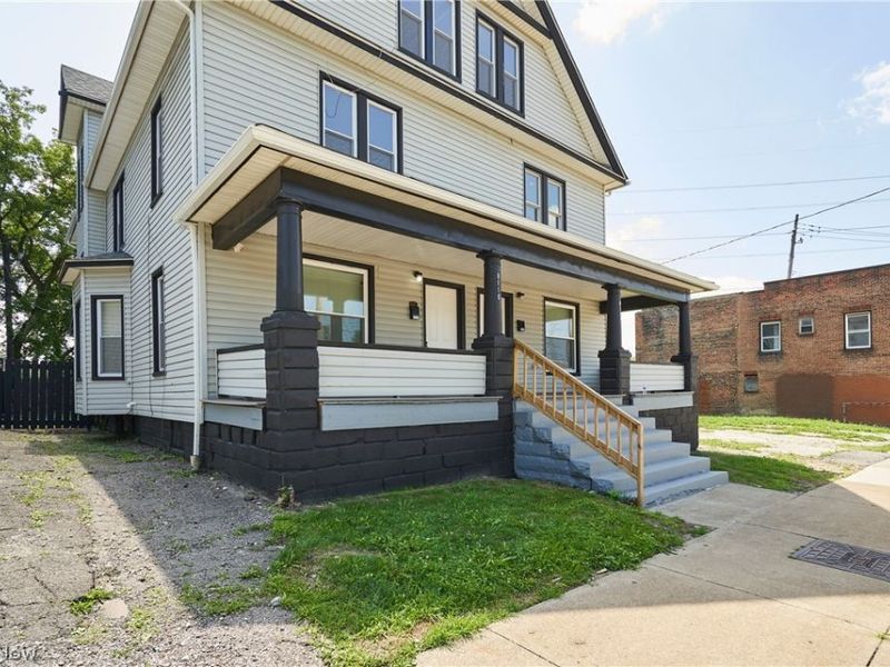 9100 Miles Avenue, Cleveland, OH 44105 Photo 2