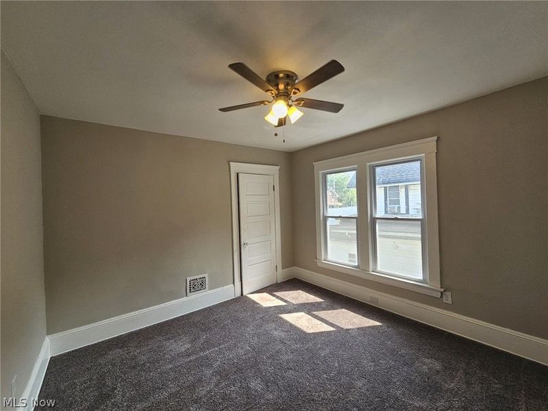 9100 Miles Avenue, Cleveland, OH 44105 Photo 24