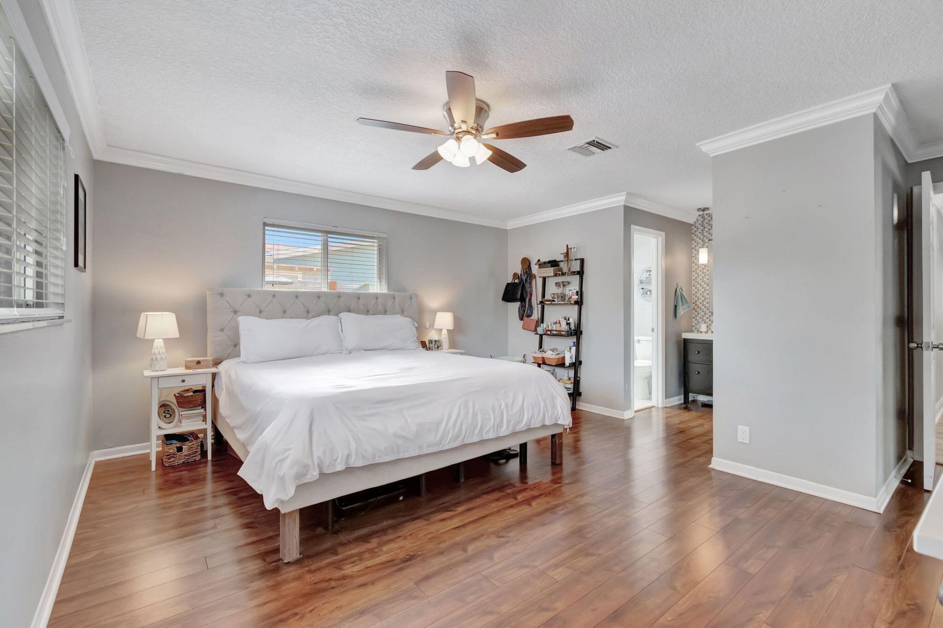1066 SW 25th Way, Boynton Beach, FL 33426 Photo