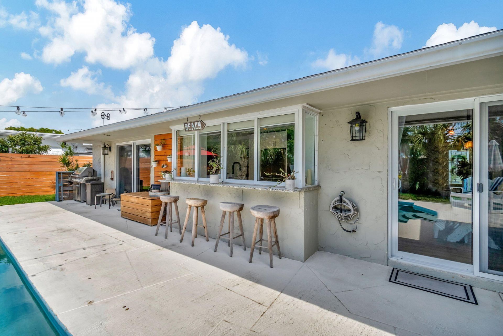 1066 SW 25th Way, Boynton Beach, FL 33426 Photo